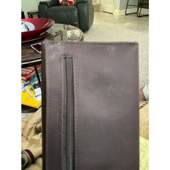 XOXO womans Brown Full Size Wallet - Picture 11 of 12